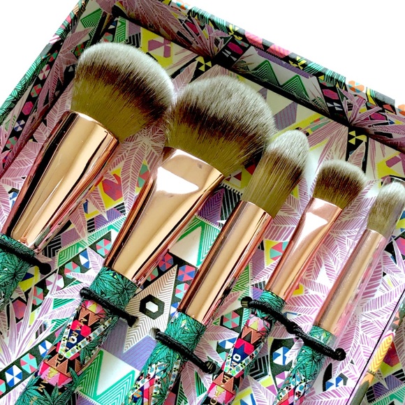 Sephora x Mara Hoffman Kaleidescape Brush Set - Picture 4 of 5
